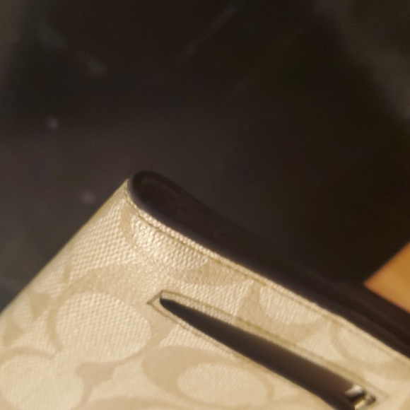 Coach Beige Signature Wristlet Clutch - Picture 6 of 10